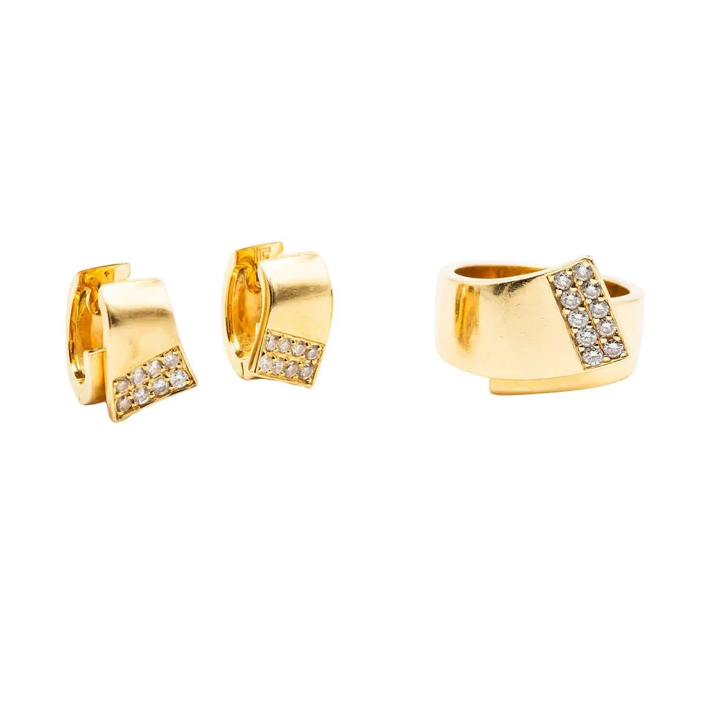 Bague et Boucles d'oreilles en or jaune et diamants