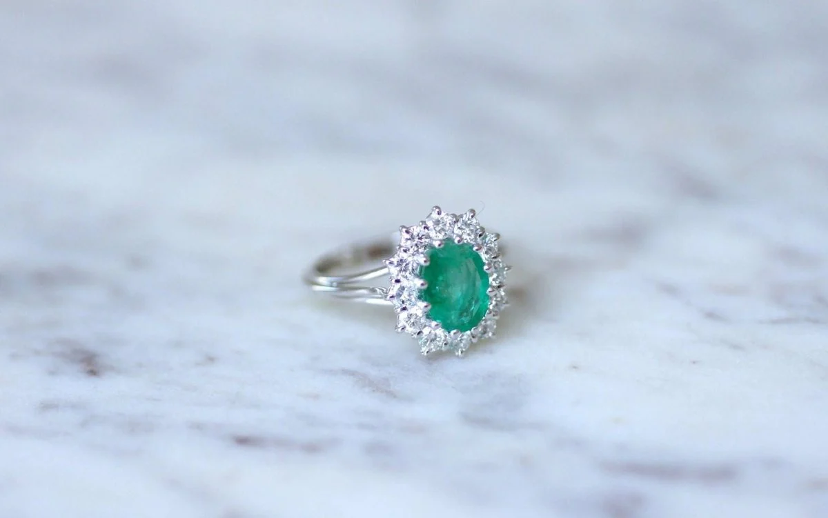 Bague marguerite émeraude & diamants - Image 6
