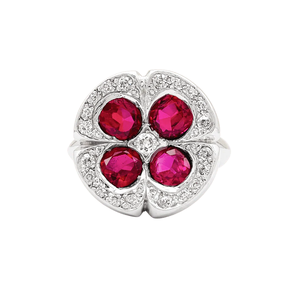 Bague Marguerite en or blanc, rubis et diamants