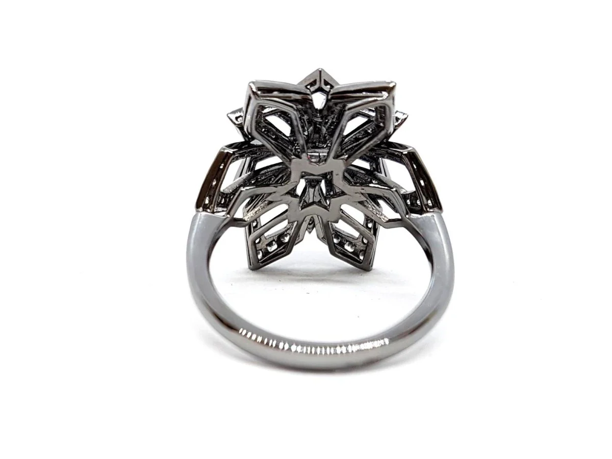 Bague Fleur Or noir Diamant - Image 10