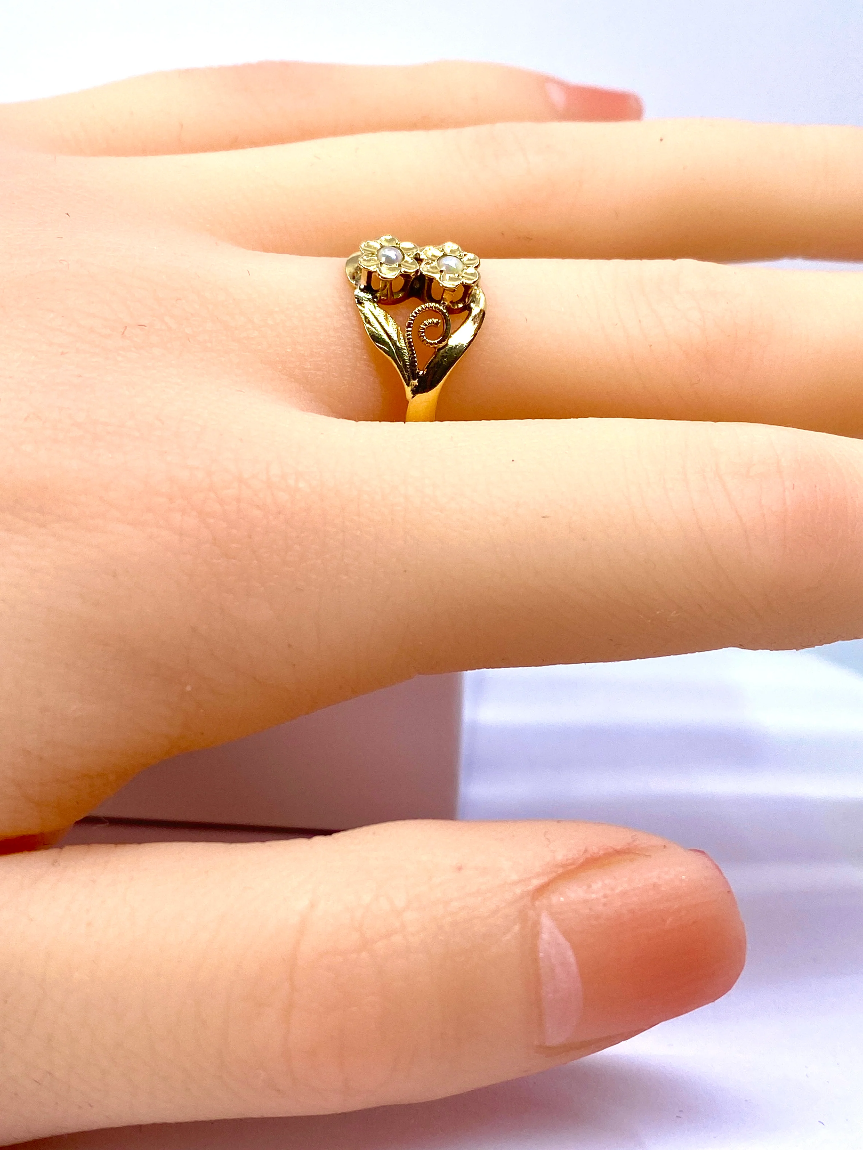 Bague Fleurettes en or et perles de culture - Image 8