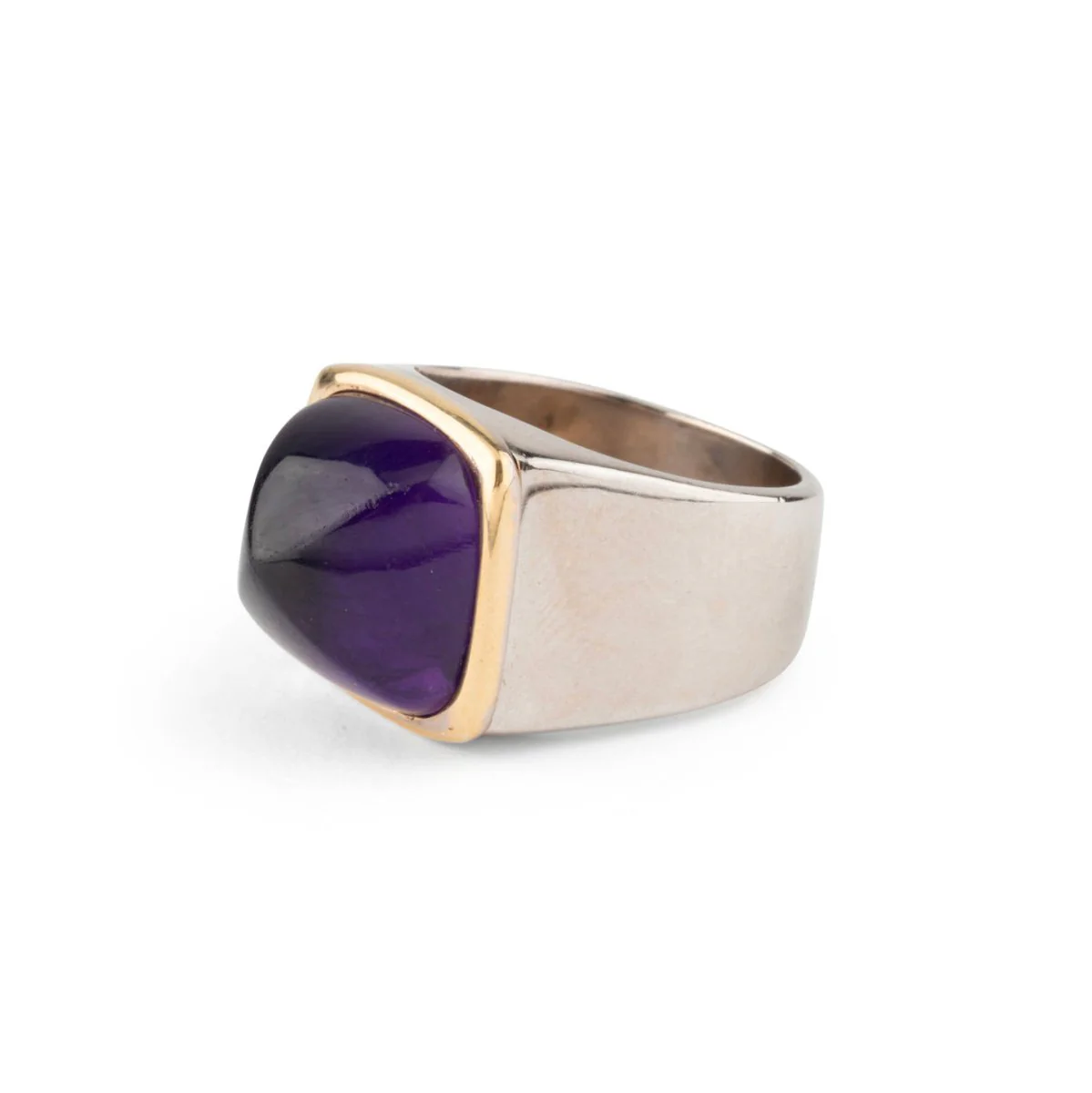 Bague FRED "Pain de sucre" en or jaune, or blanc et améthyste