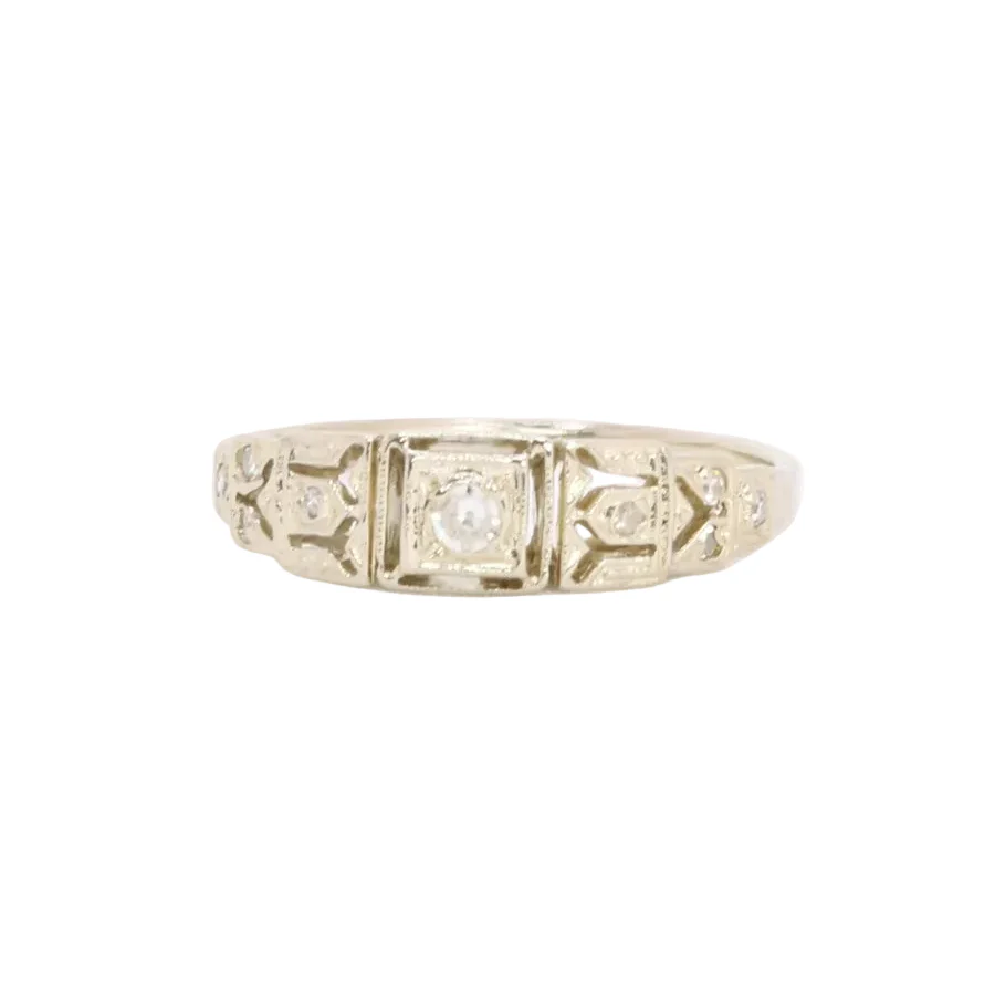 Bague en or blanc et diamants