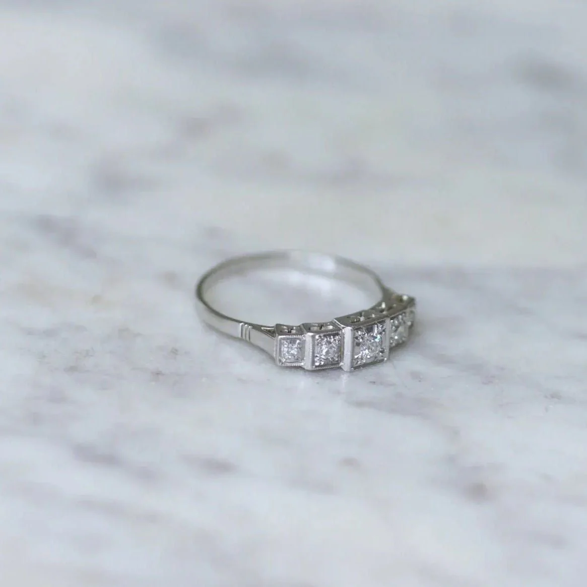 Bague Jarretière Art Déco Diamants - Image 3