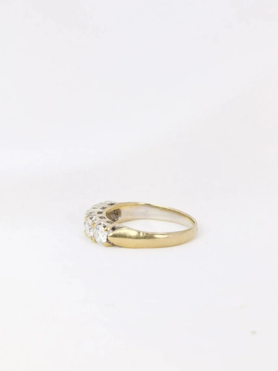 Bague jarretière en or blanc et diamants 0,75 ct - Image 4