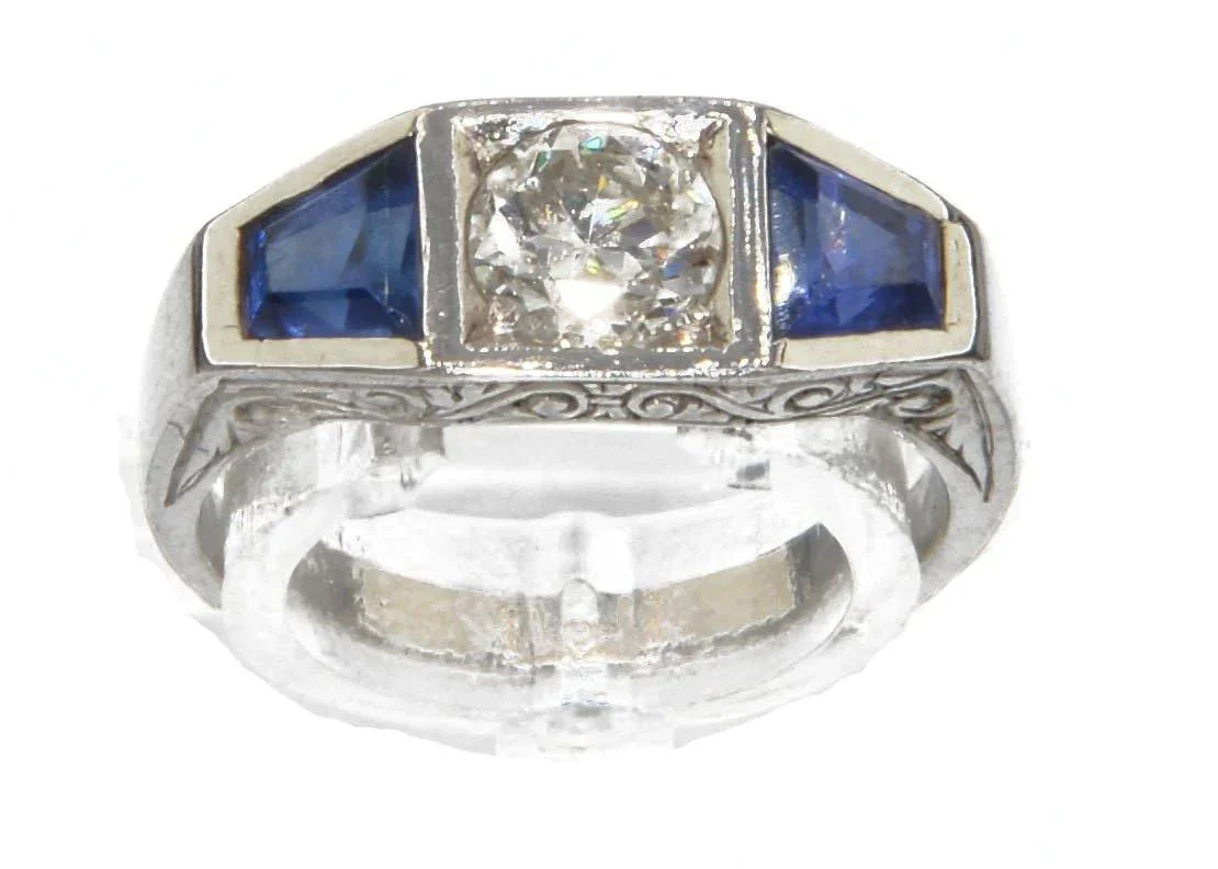 Bague jarretière en or gris diamant et saphirs - Image 3