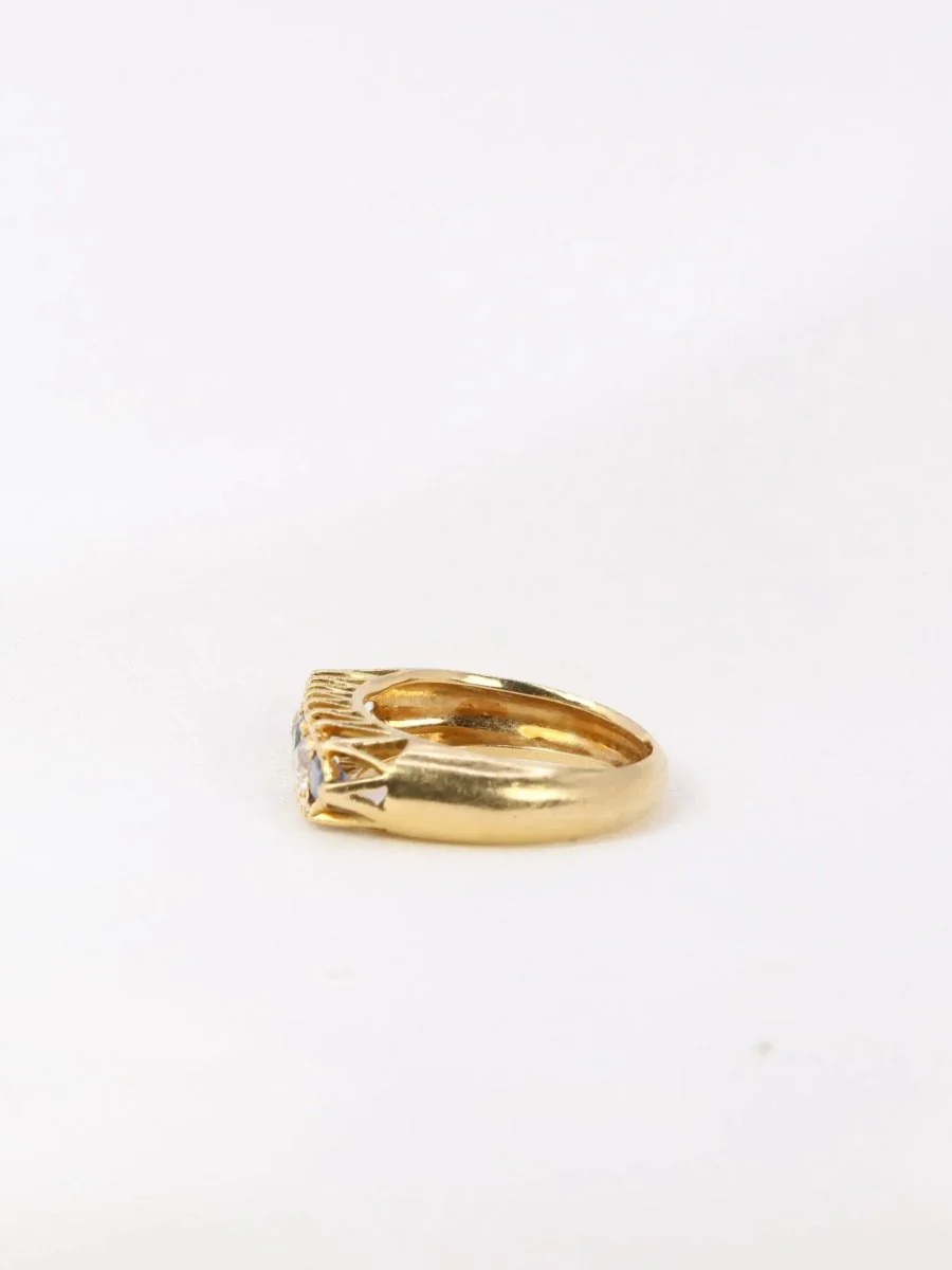 Bague jarretière or jaune saphirs diamants taille ancienne - Image 4