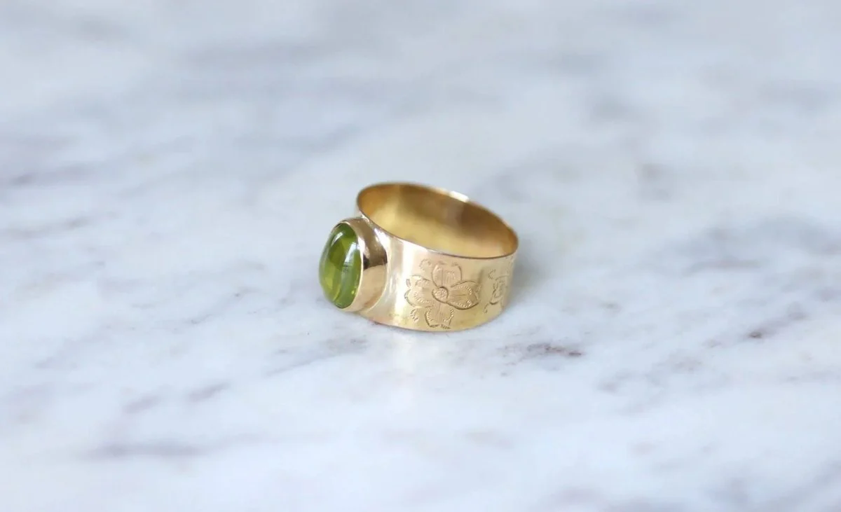 Bague bandeau or rose et cabochon péridot - Image 6