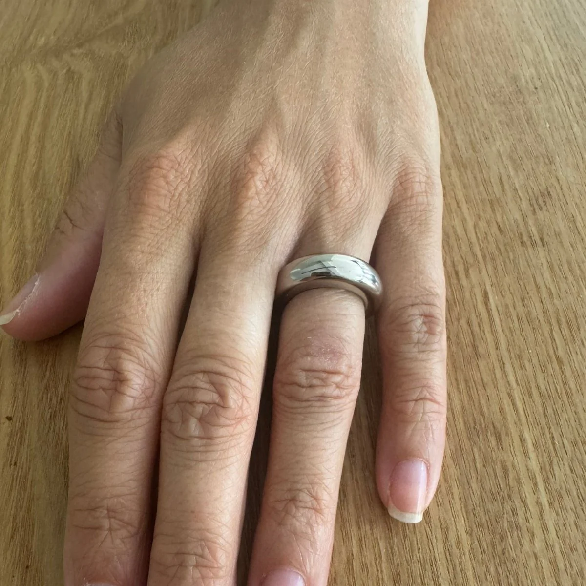 Bague Jonc CHAUMET en or blanc - Image 2