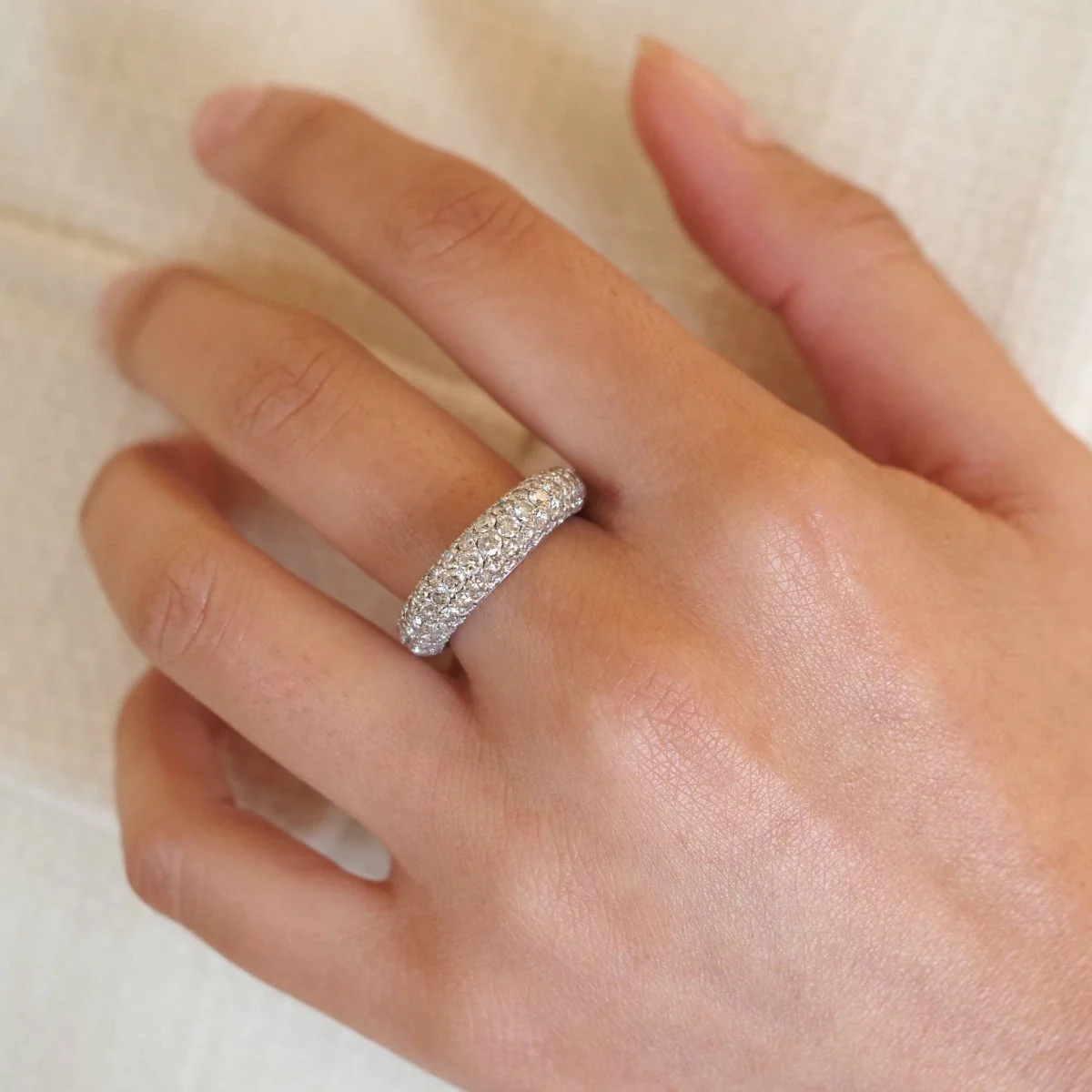 Bague Jonc en or blanc et diamants - Image 2