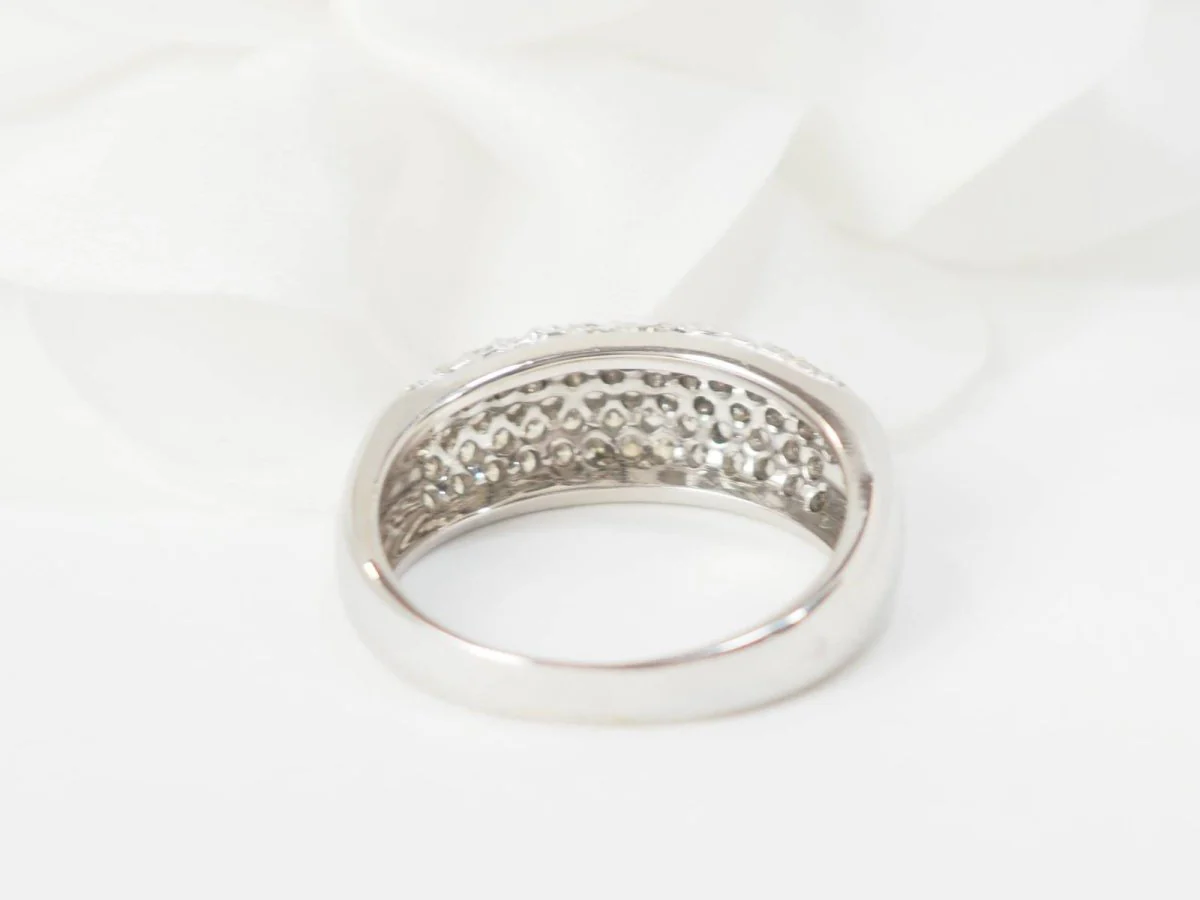 Bague jonc en or blanc et diamants - Image 5