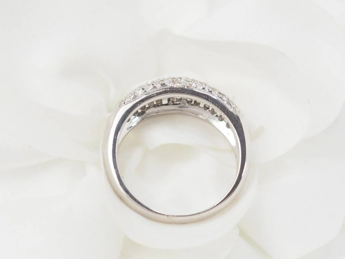 Bague jonc en or blanc et diamants - Image 8