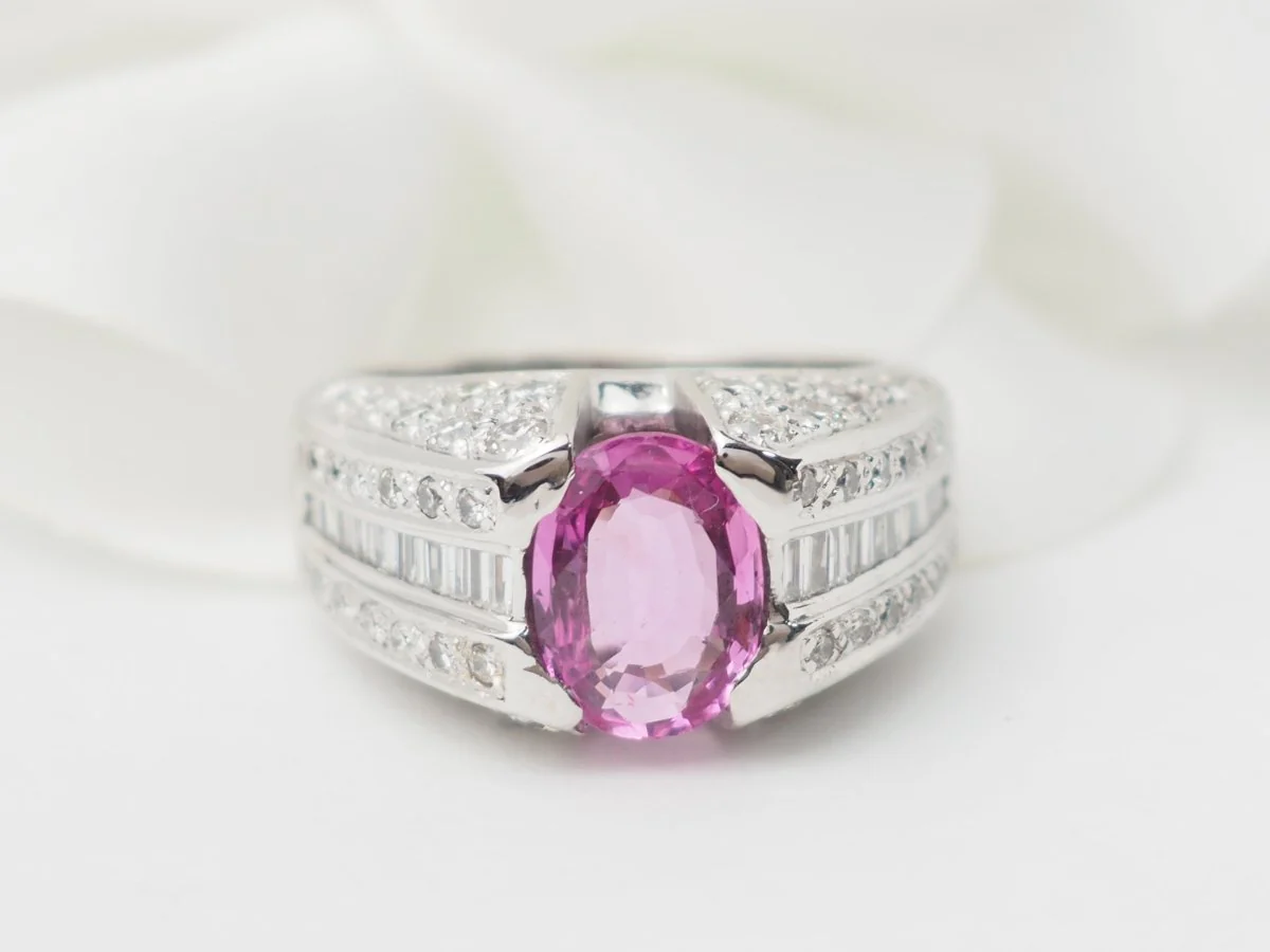 Bague jonc en or blanc, saphir rose et diamants - Image 3