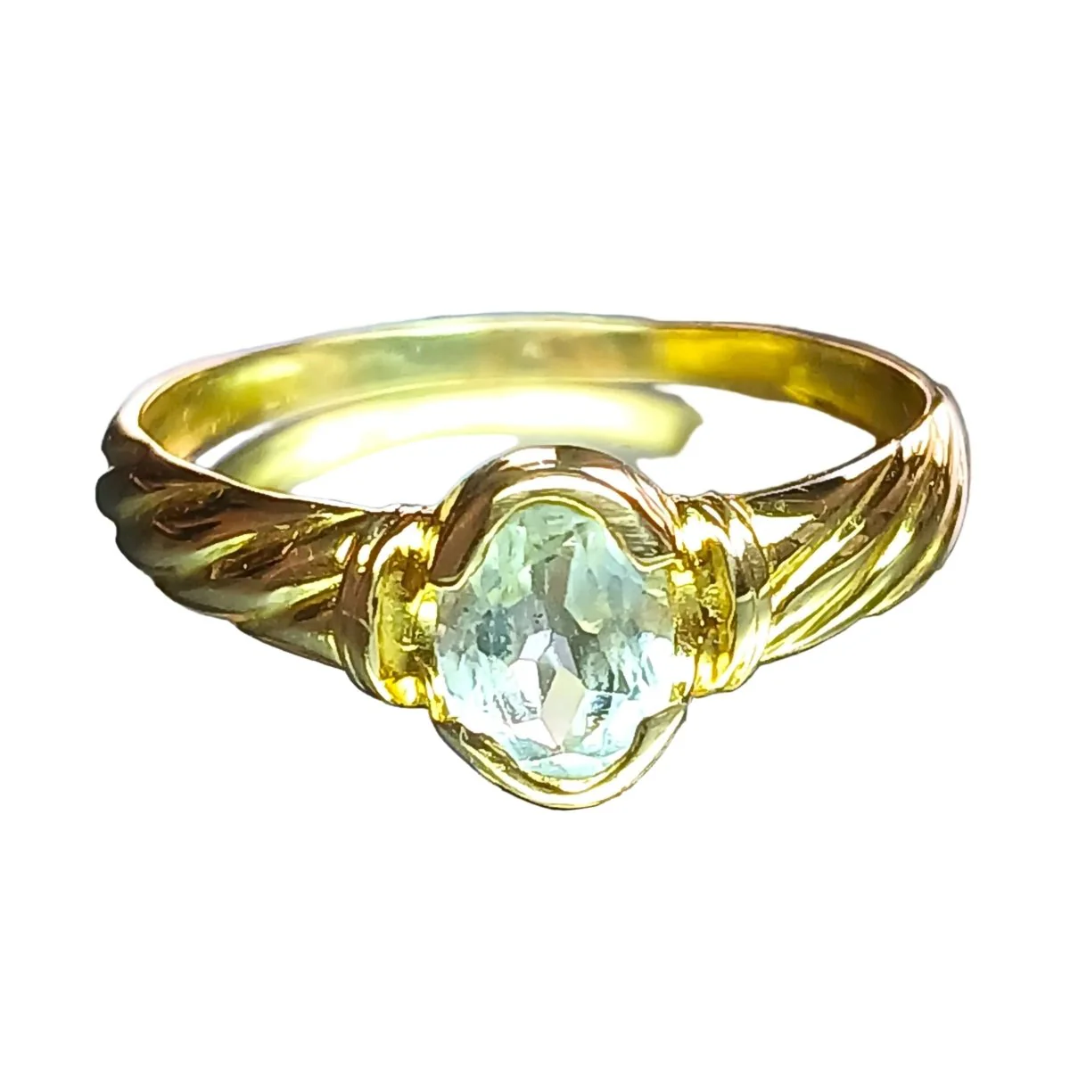 Bague Jonc en or jaune et aigue-marine