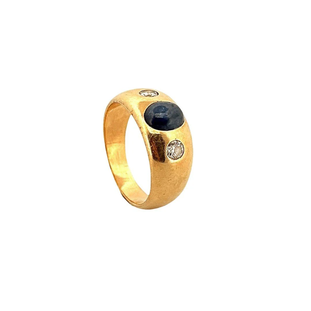 Bague Jonc en or jaune, saphir et diamants - Image 2