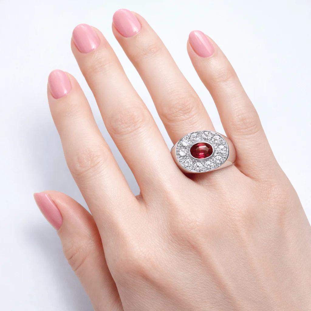 Bague Jonc en or blanc, rubis et diamants - Image 2