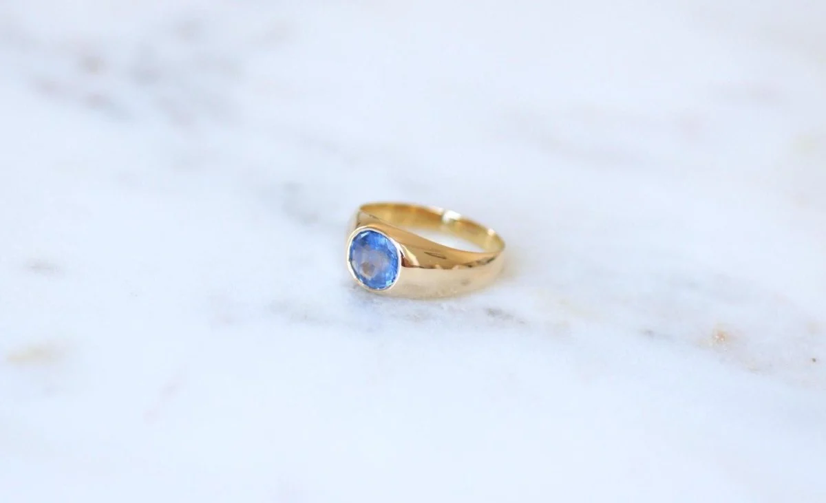 Bague Jonc Saphir de Ceylan 1,30 Cts sur Or Jaune - Image 3