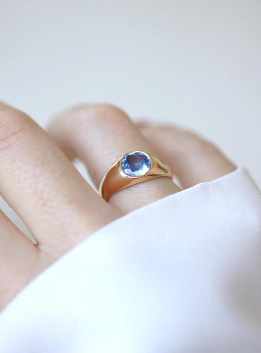 Bague Jonc Saphir de Ceylan 1,30 Cts sur Or Jaune - Image 4