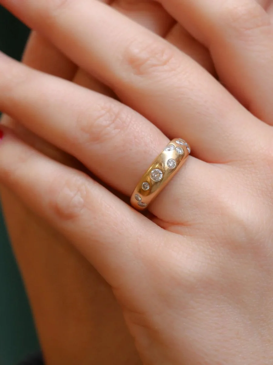 Bague jonc vintage en or et diamants - Image 2