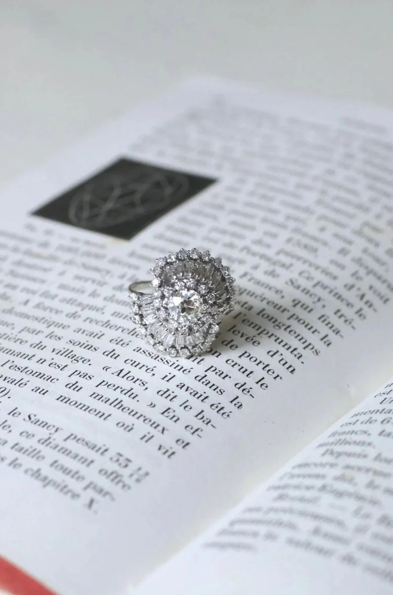Bague Jupe Diamant Baguette 3.34 Cts Or Blanc - Image 10