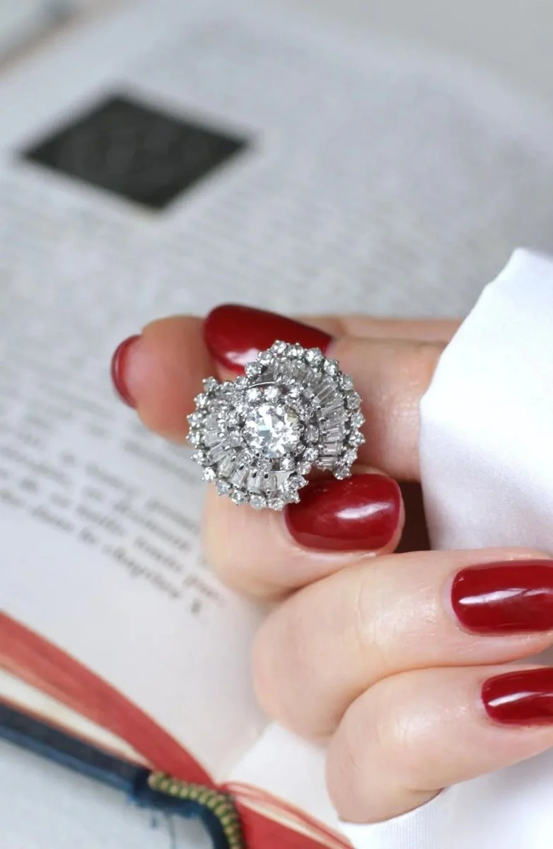 Bague Jupe Diamant Baguette 3.34 Cts Or Blanc - Image 8