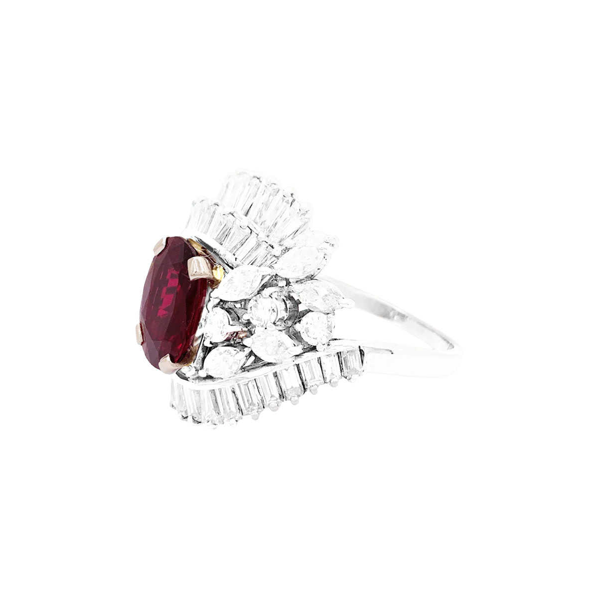 Bague jupe en patine, rubis et diamants - Image 3