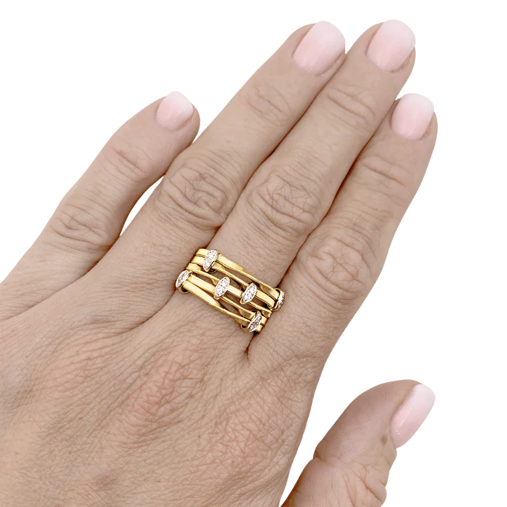 Bague MARCO BICEGO "Marrakech Onde" en or blanc, or jaune et diamants - Image 2