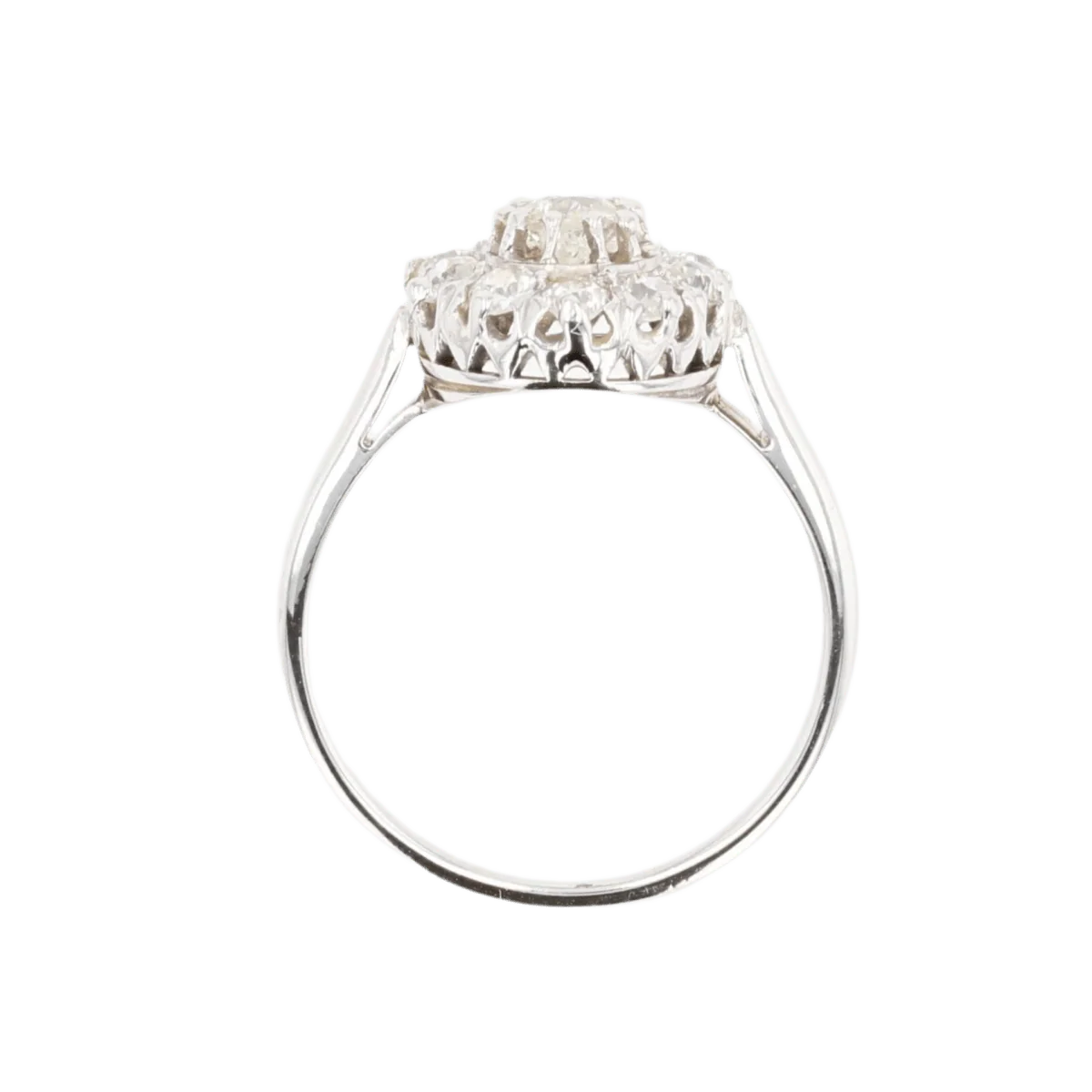 Bague Marguerite en or blanc et diamants - Image 6