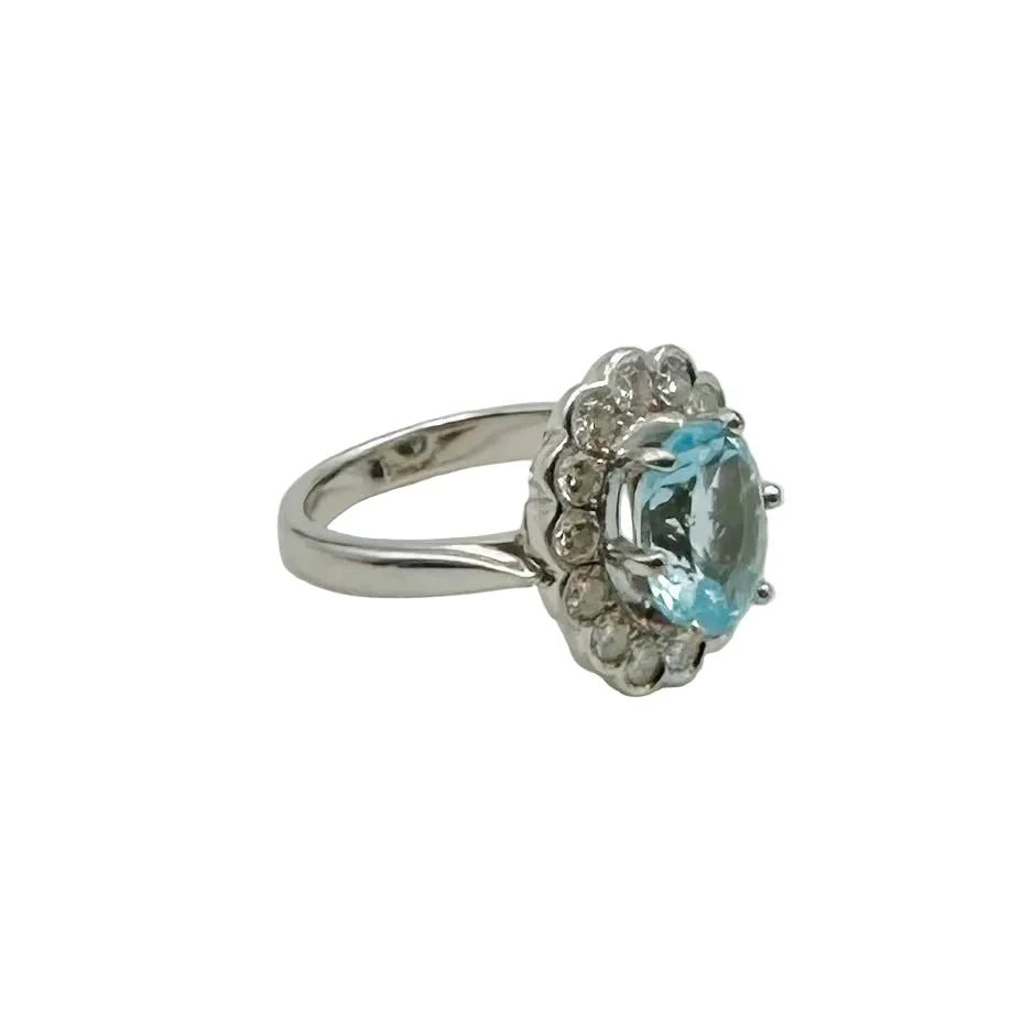 Bague Marguerite en or blanc, aigue-marine et diamants - Image 3