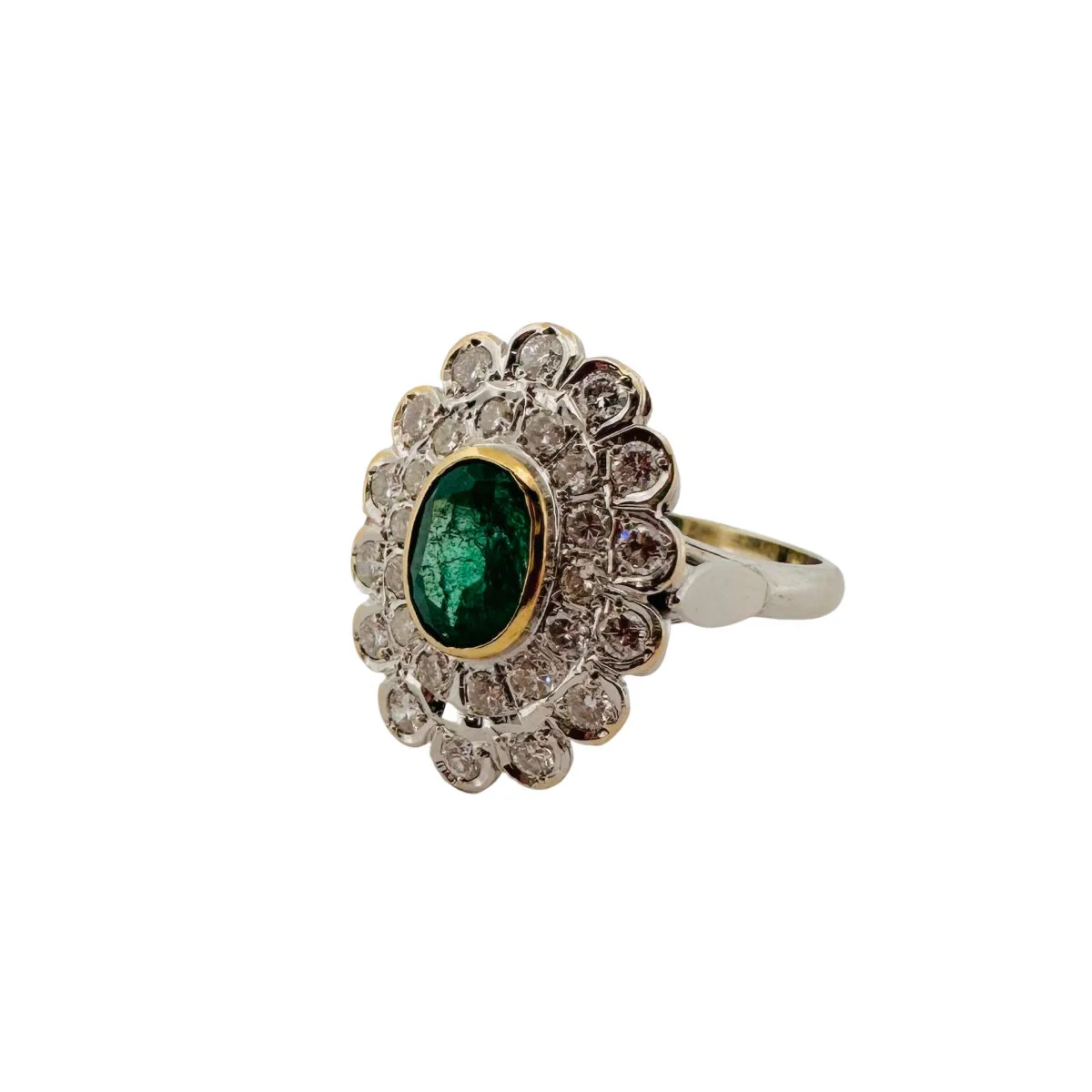 Bague Marguerite en or blanc, émeraude et diamants - Image 3