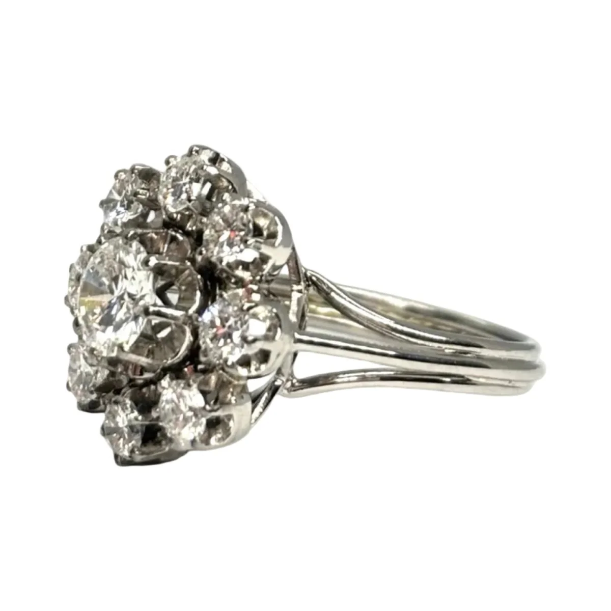 Bague Marguerite en or blanc et diamants - Image 3