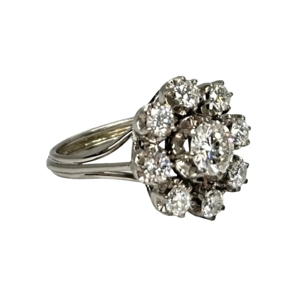 Bague Marguerite en or blanc et diamants - Image 5