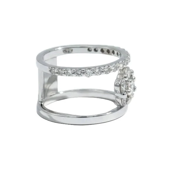 Bague Marguerite en or blanc et diamants - Image 5