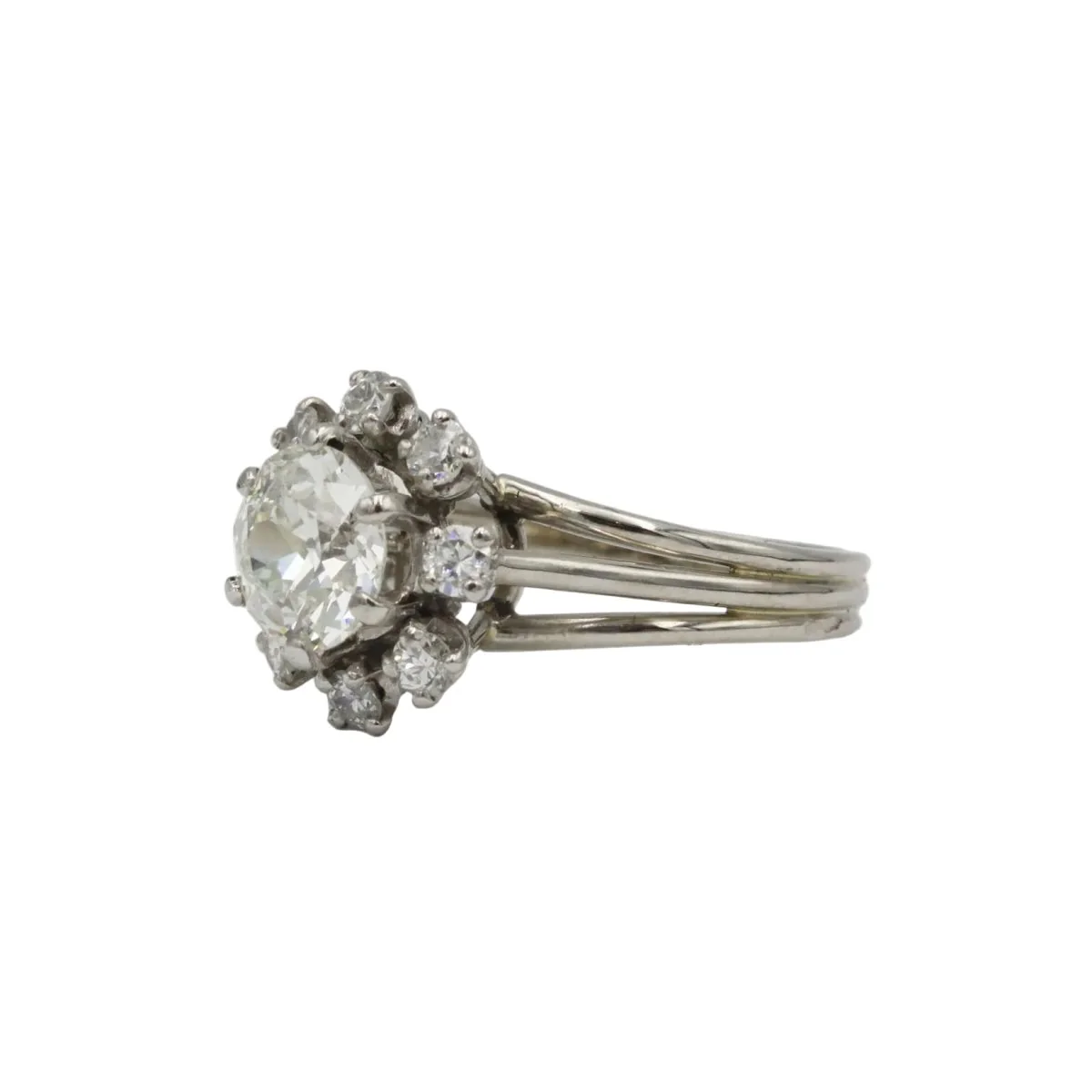 Bague Marguerite en or blanc, platine et diamant - Image 3