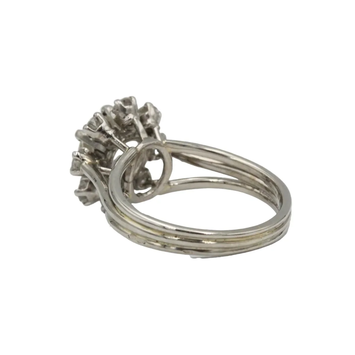 Bague Marguerite en or blanc, platine et diamant - Image 5