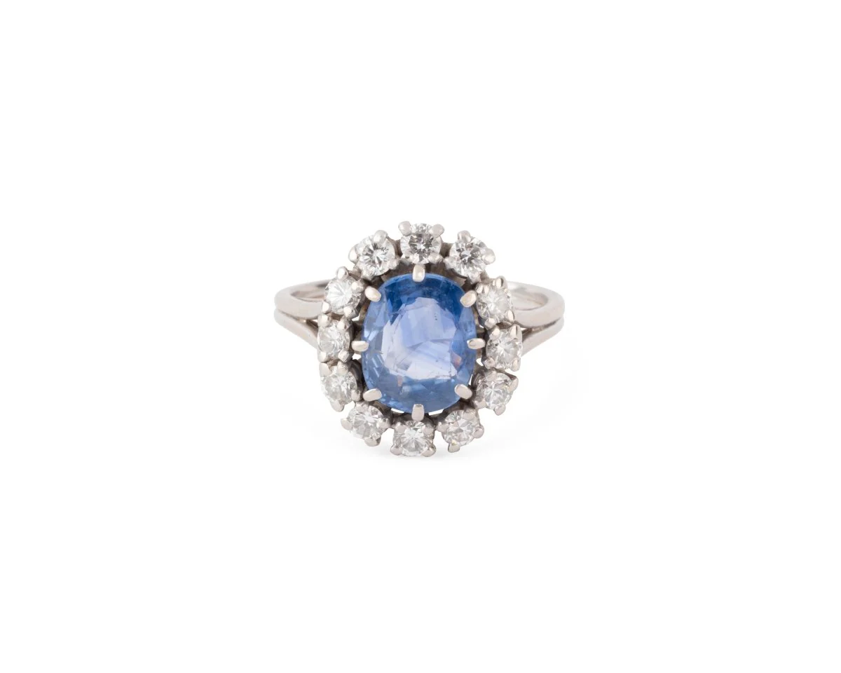 Bague Marguerite en or blanc, saphir Ceylan et diamants