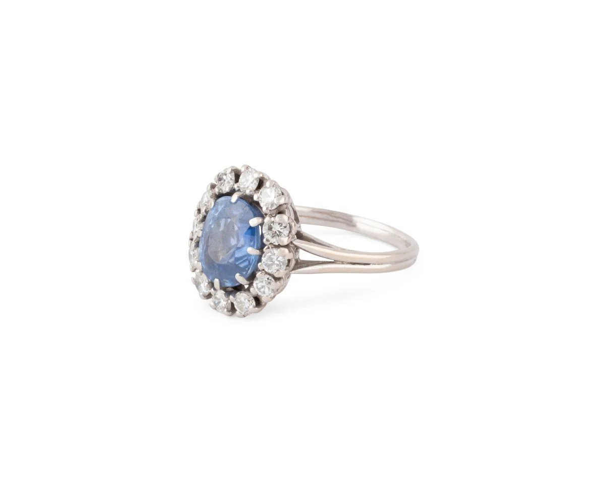 Bague Marguerite en or blanc, saphir Ceylan et diamants - Image 3