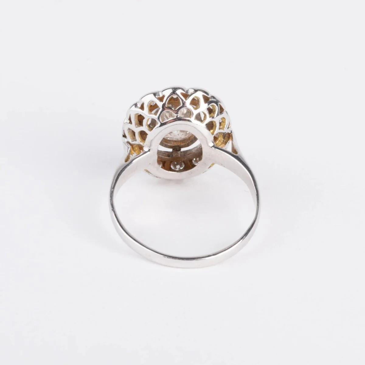 Bague marguerite en or gris et diamant - Image 5