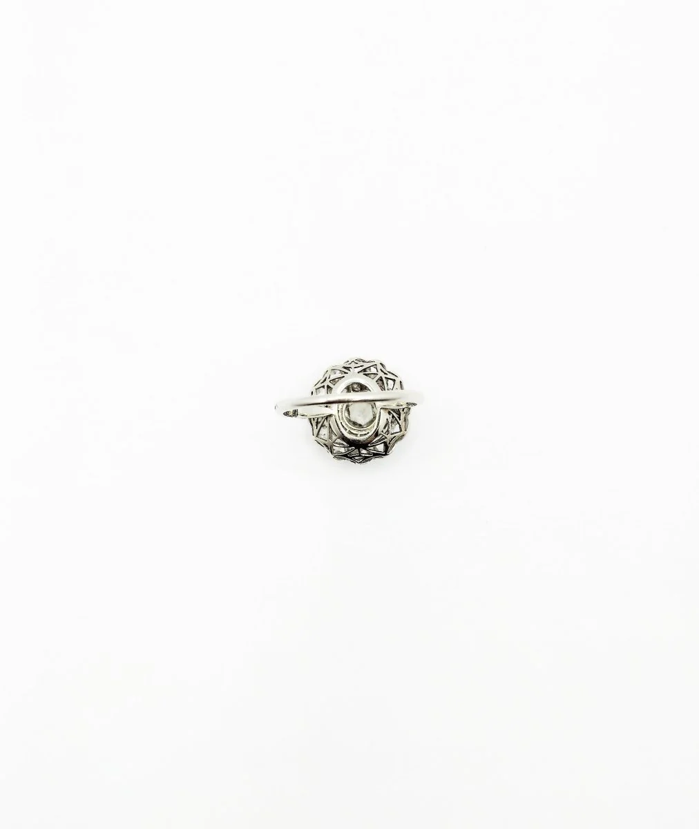 Bague Marguerite en or gris, platine et brillants - Image 3