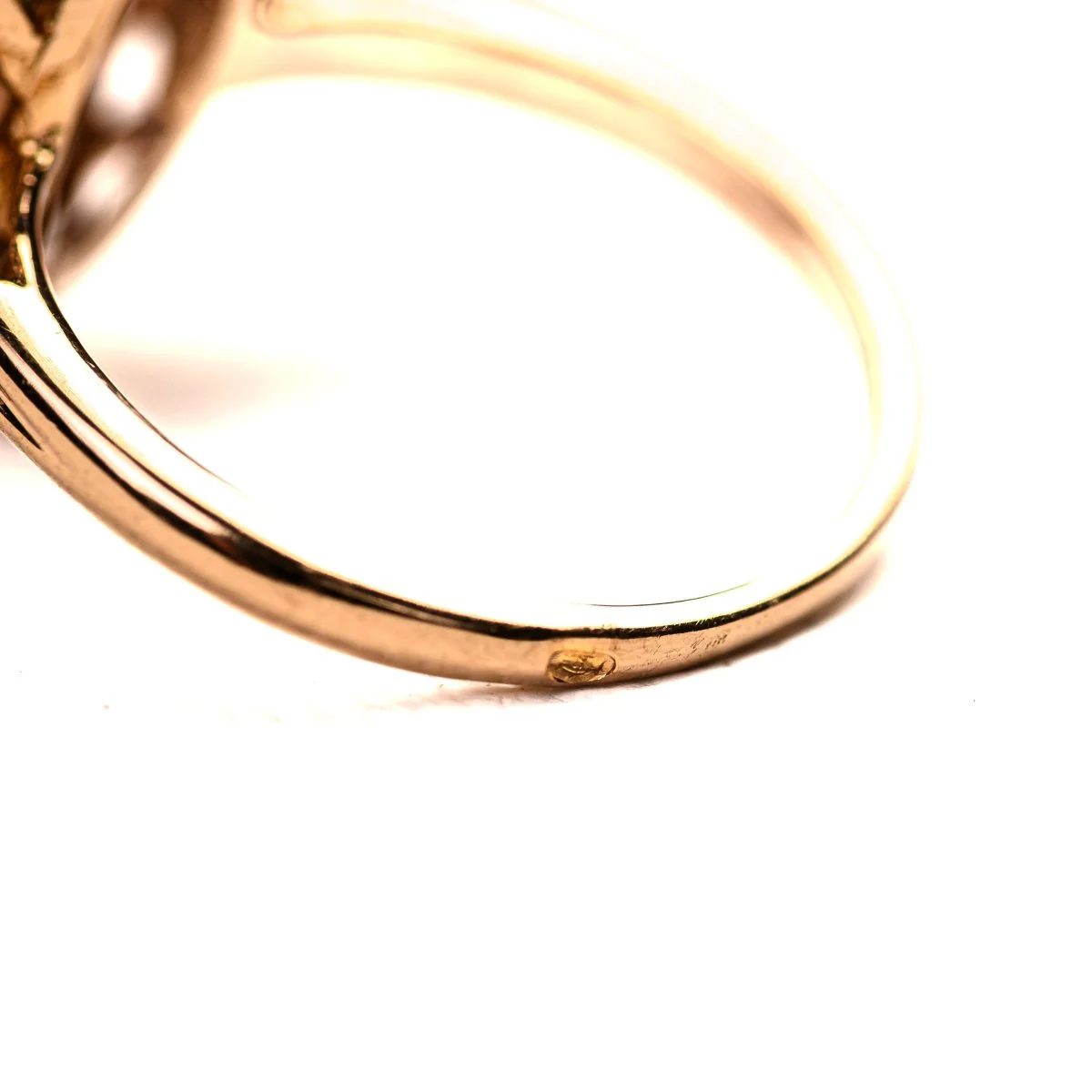Bague Marguerite en or jaune, émeraude et diamants - Image 6