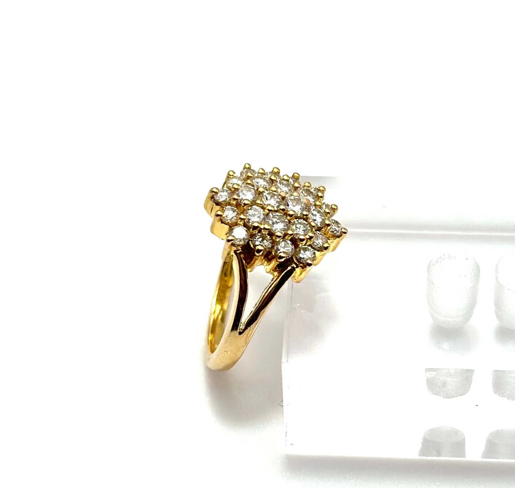 Bague Marguerite en or jaune et diamants - Image 4