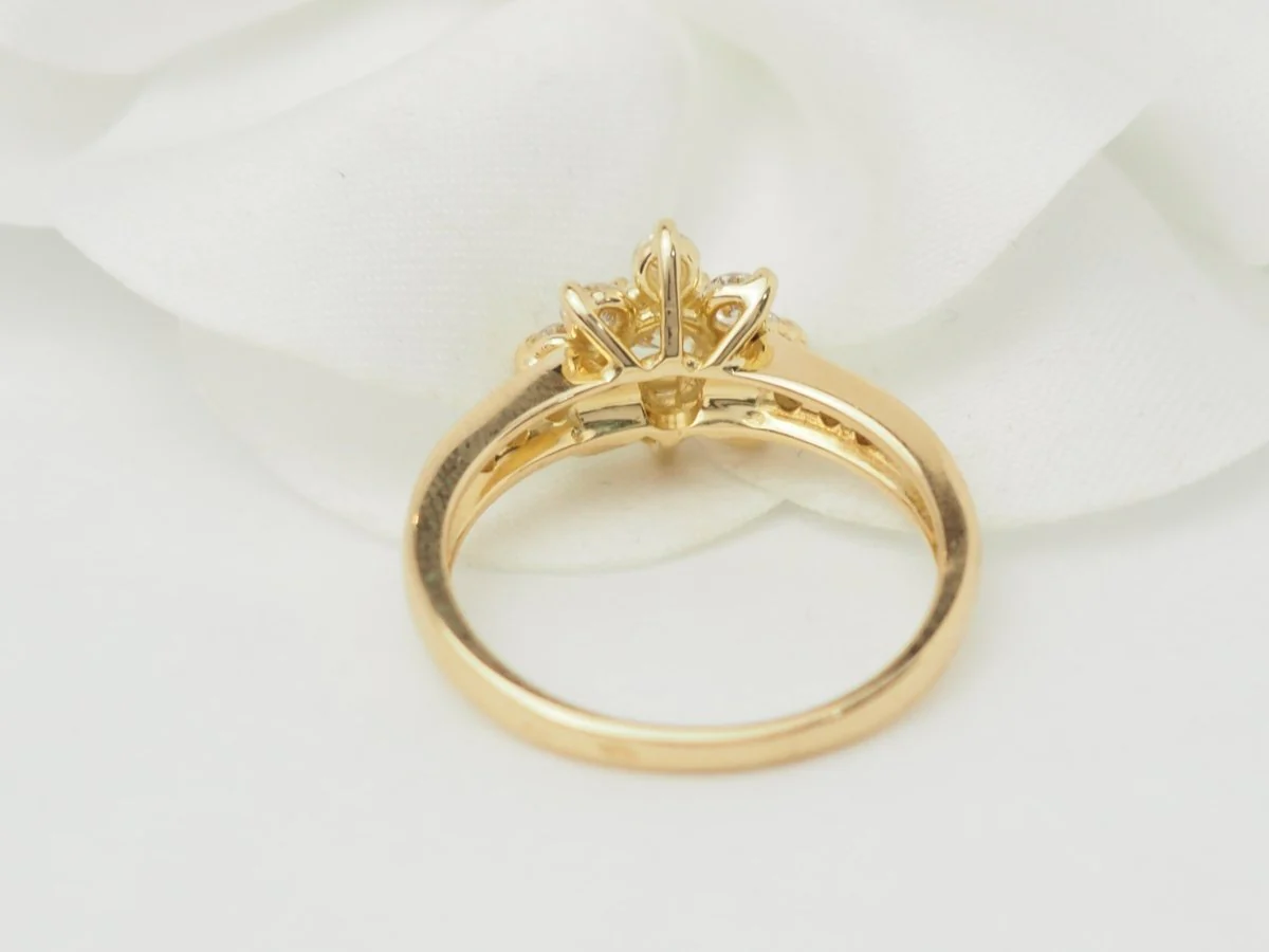 Bague marguerite en or jaune et diamants - Image 8