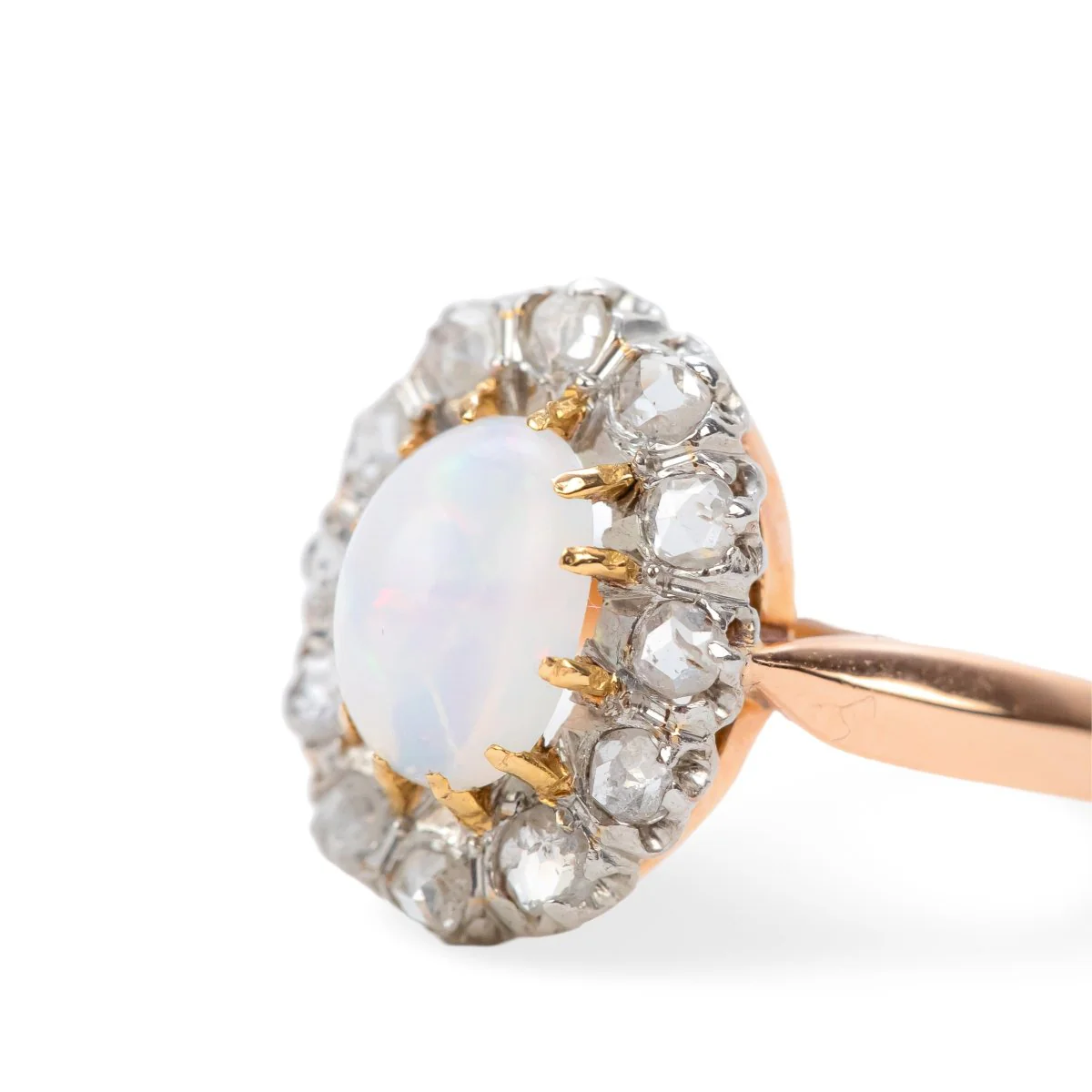 Bague Marguerite en or jaune, opale et diamants - Image 7