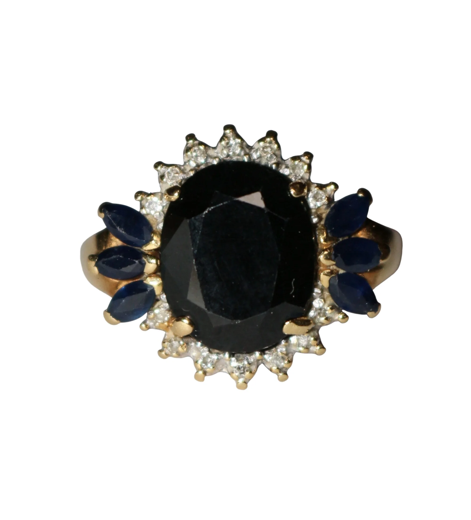 Bague Marguerite en or jaune, saphirs et diamants