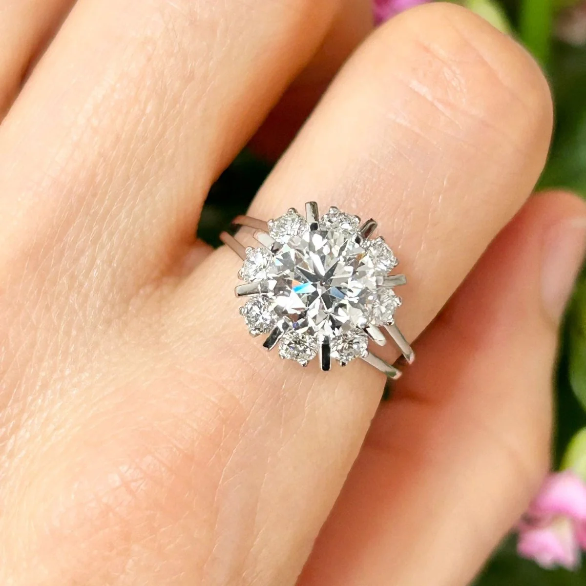 Bague Marguerite en platine et diamants - Image 2