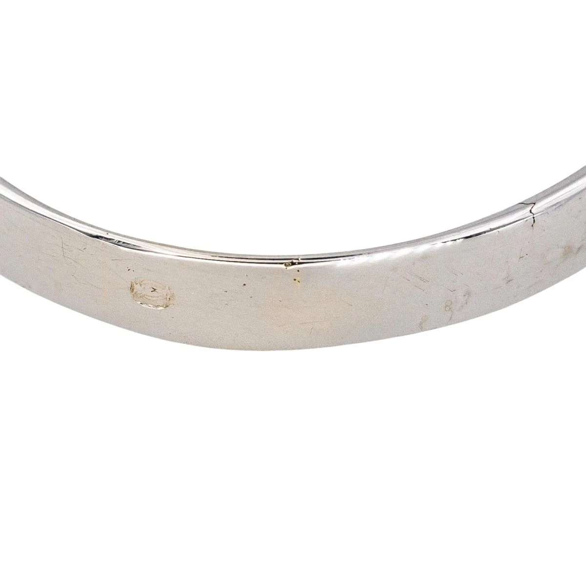 Bague Marguerite en or blanc et diamants - Image 7