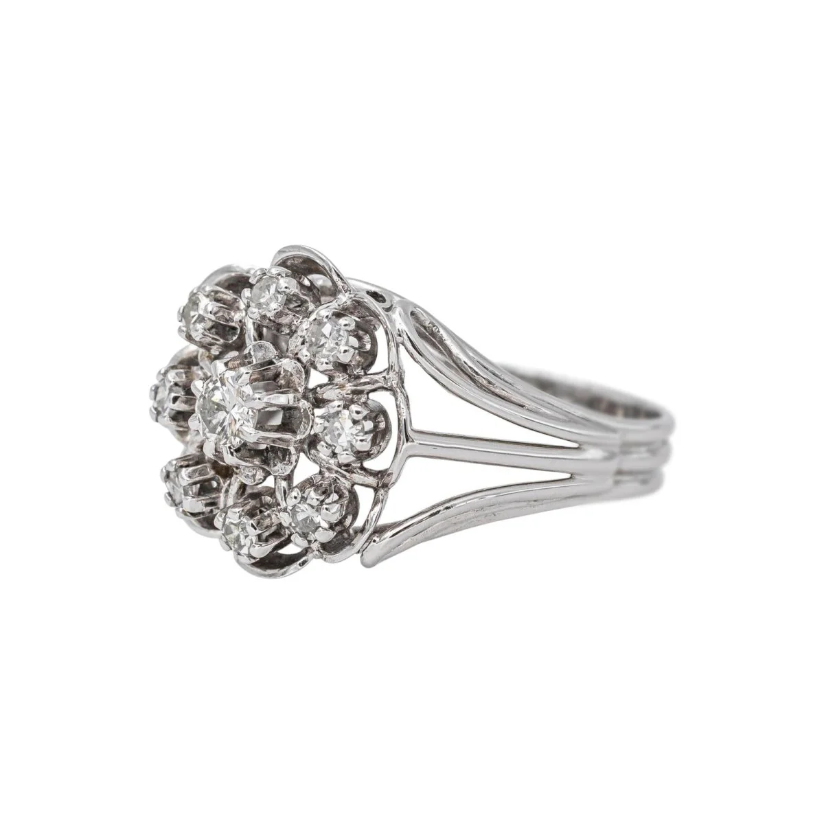 Bague Marguerite en or blanc et diamants - Image 4
