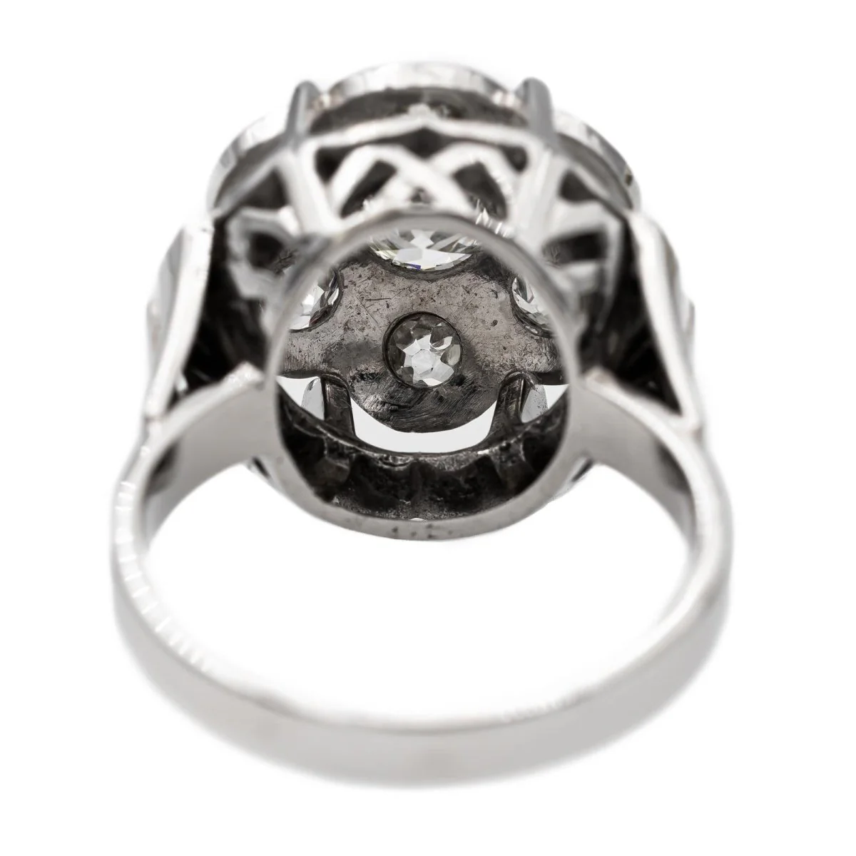 Bague Marguerite en or blanc et diamant - Image 5