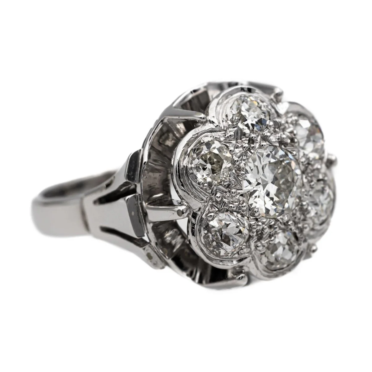 Bague Marguerite en or blanc et diamant - Image 7