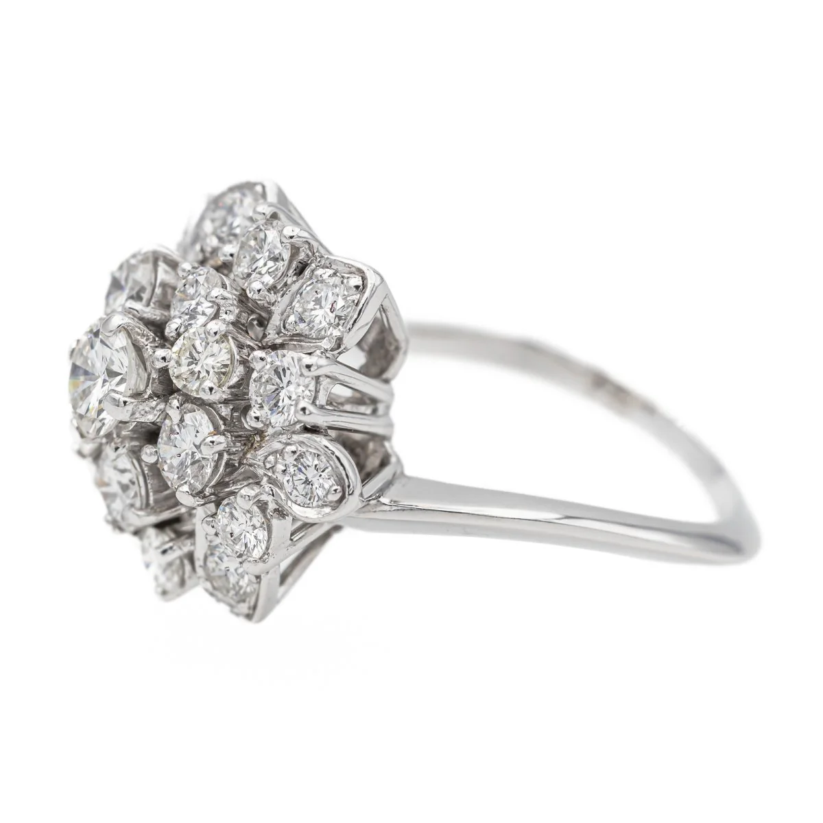 Bague Marguerite en or blanc et diamant - Image 4